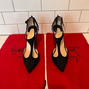 Christian Louboutin “Goldostrap” spiked T-strap, Veau suede 100mm heels EU37.5